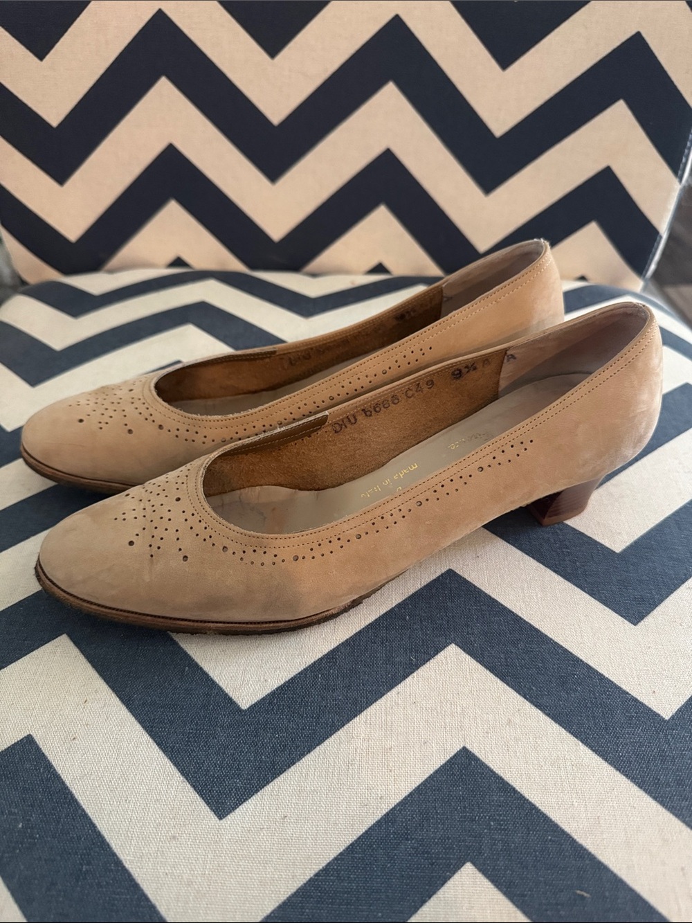 Vintage Salvatore Ferragamo Taupe Suede Low Heel Pumps